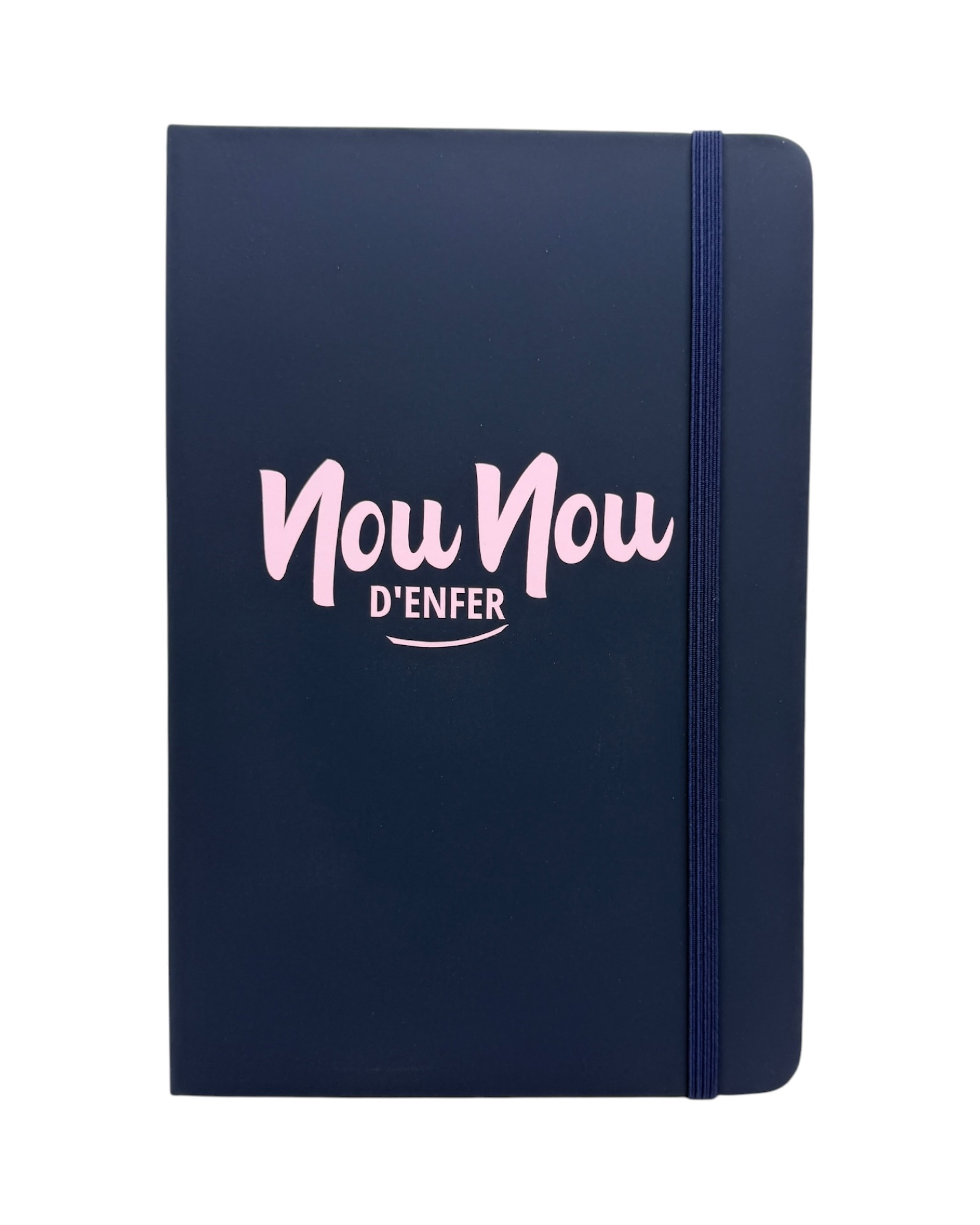 Notebook bleu marine 96 pages avec inscription rose “Nounou d’Enfer” sur la couverture.