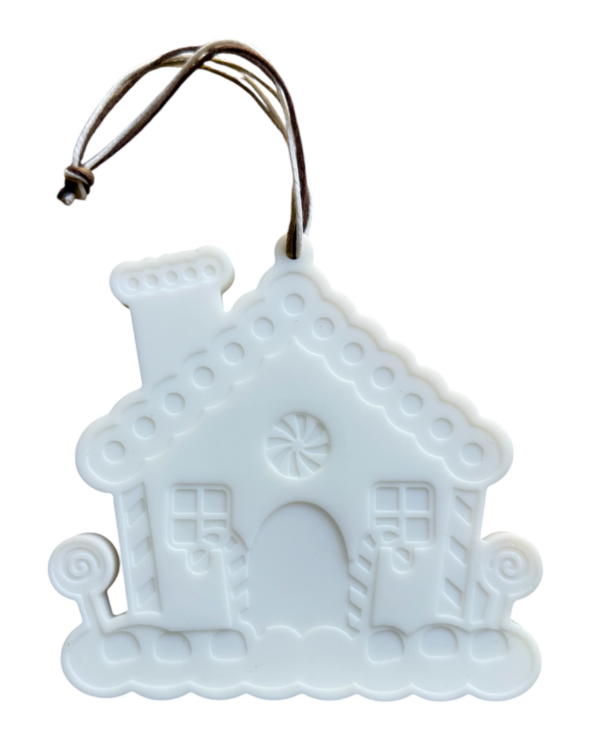 Gingerbread House, suspension de Noël en forme de maison en pain d’épice réalisée à la main en résine époxy.