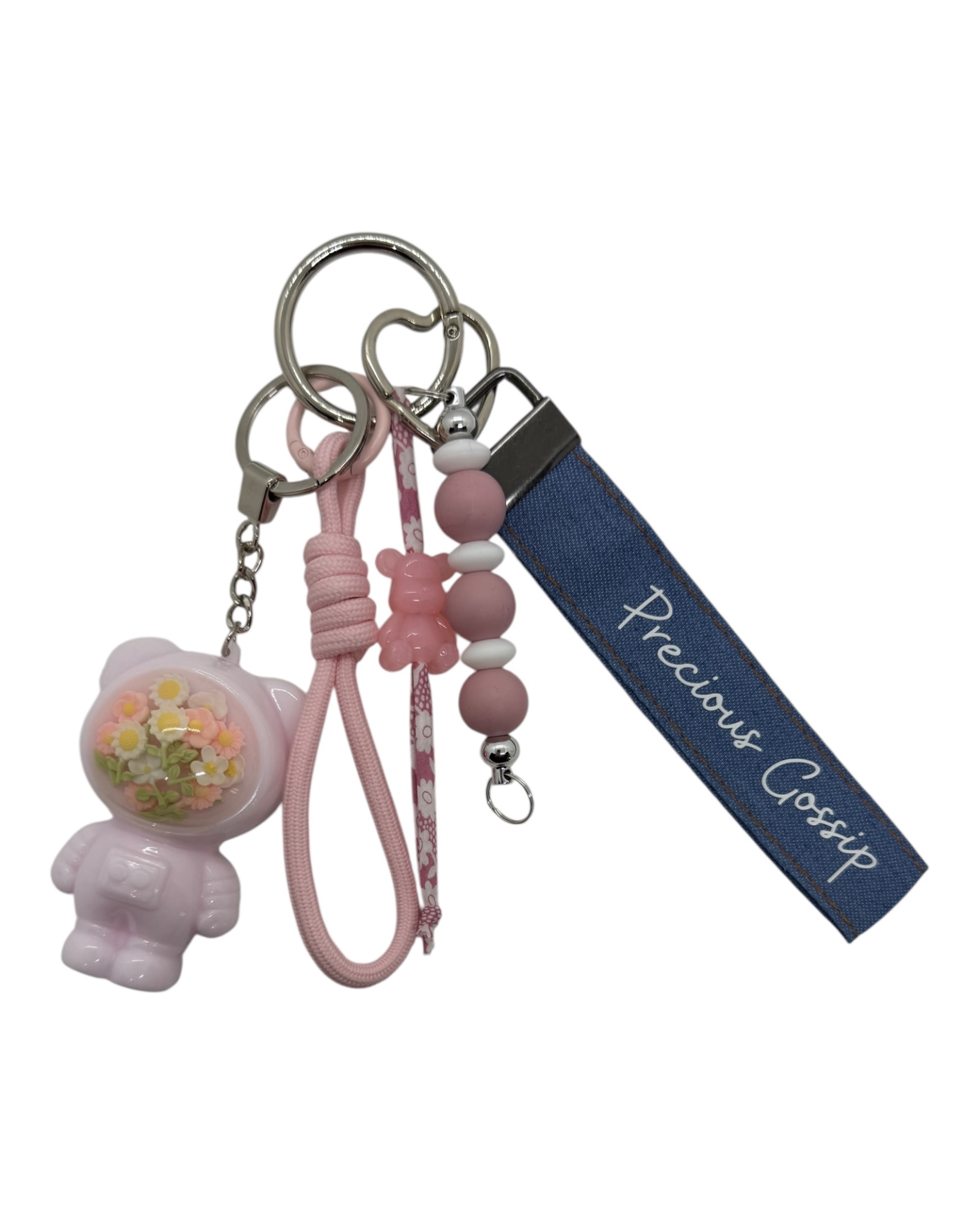 Grigri Izzy Diamond of the Season fleuri et lumineux en résine époxy style Bridgerton.