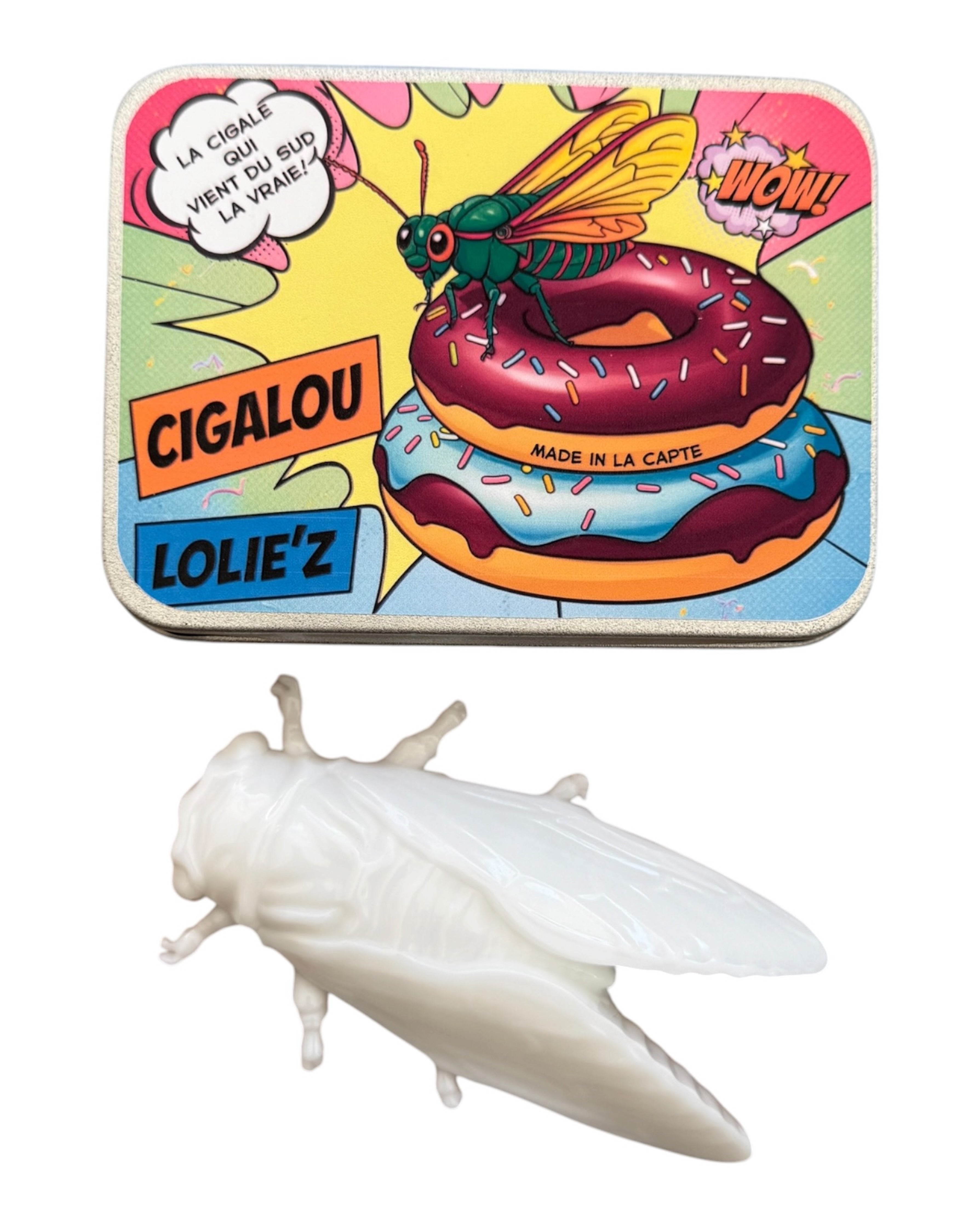Cigalou White, magnet cigale blanc en résine époxy fait main en Provence, finition brillante et design inspiré de la décoration méditerranéenne contemporaine.