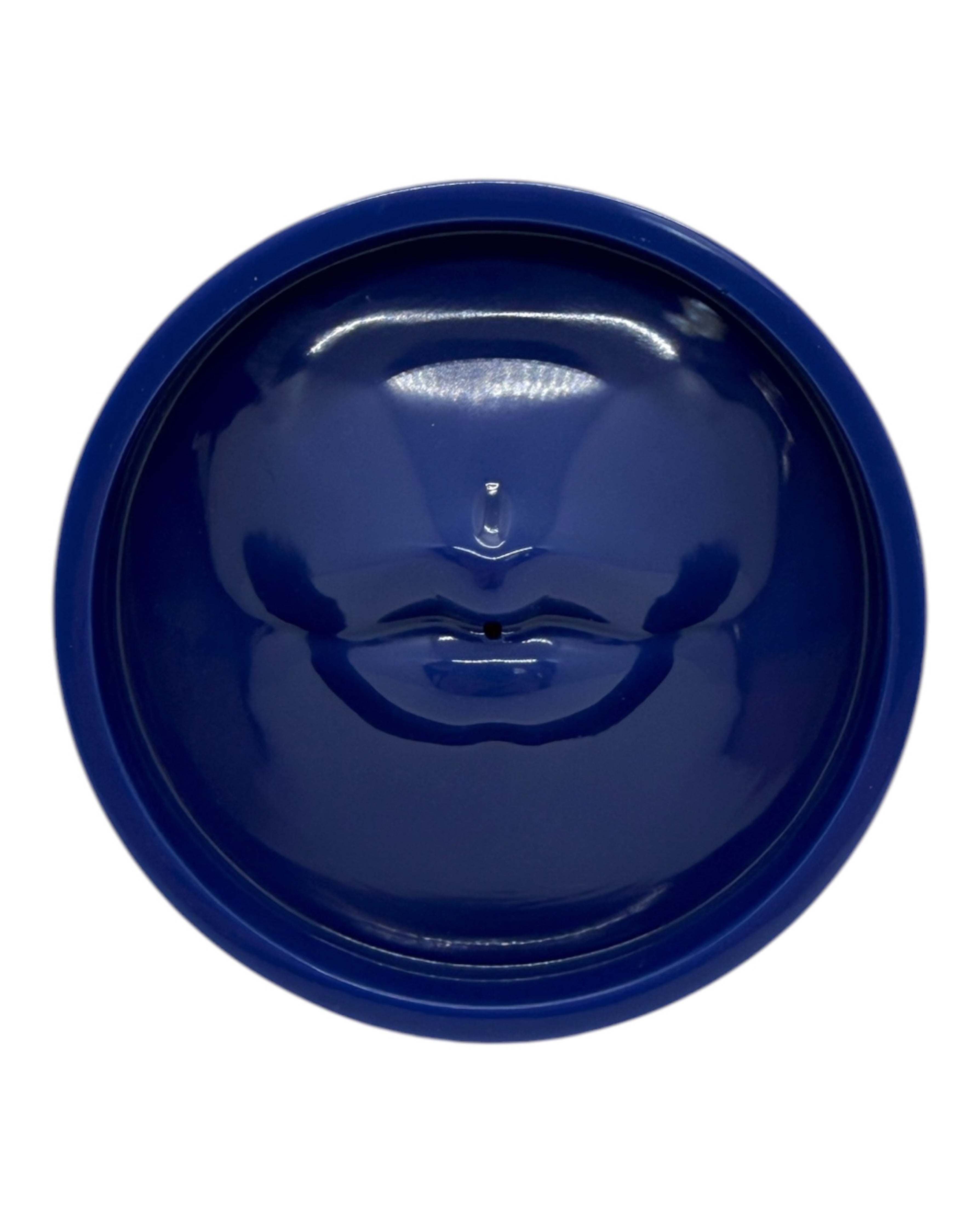 Porte-encens Bisou Bisou bleu marine en résine époxy, support en forme de bouche au design original, pièce unique faite main au style fun et décalé. Lolie'z