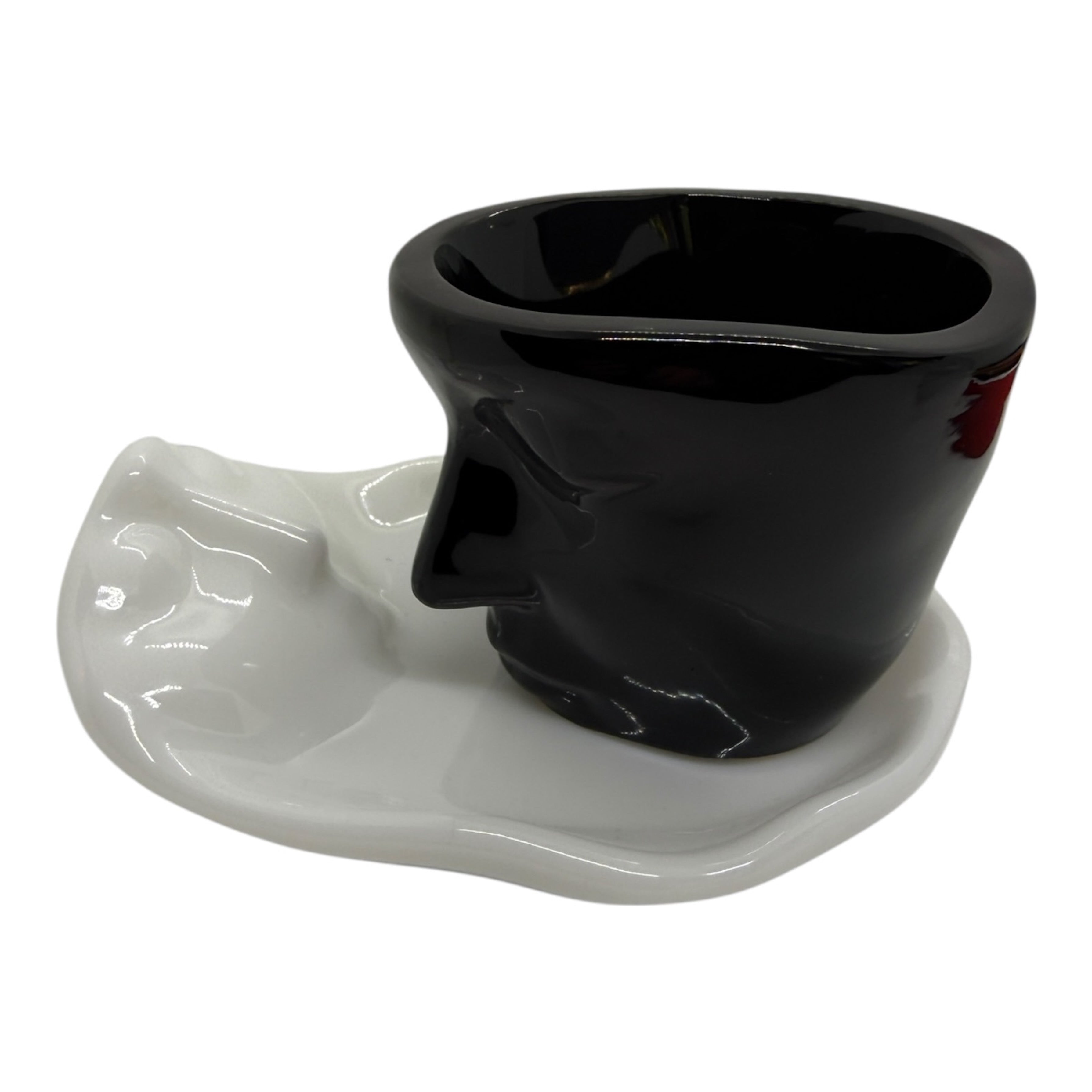 Set You & Me en résine époxy composé d’un plateau aux formes ’un gobelet assorti vert, réalisé à la main pour une décoration minimaliste et originale