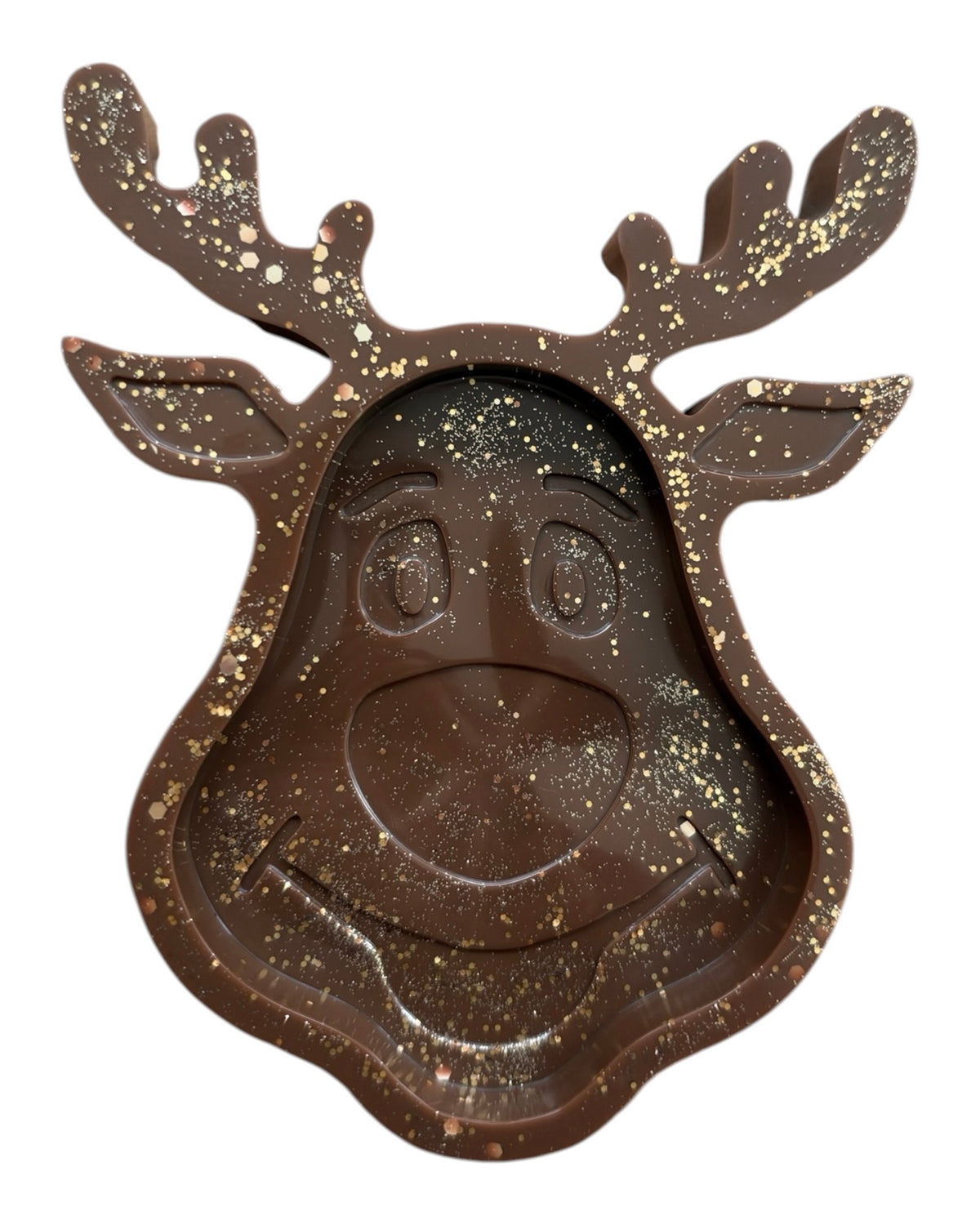 Vide-poche en forme de tête de renne avec bois et visage en relief, réalisé en résine chocolat brillante parsemée d'éclats dorés, photographié sur fond blanc.