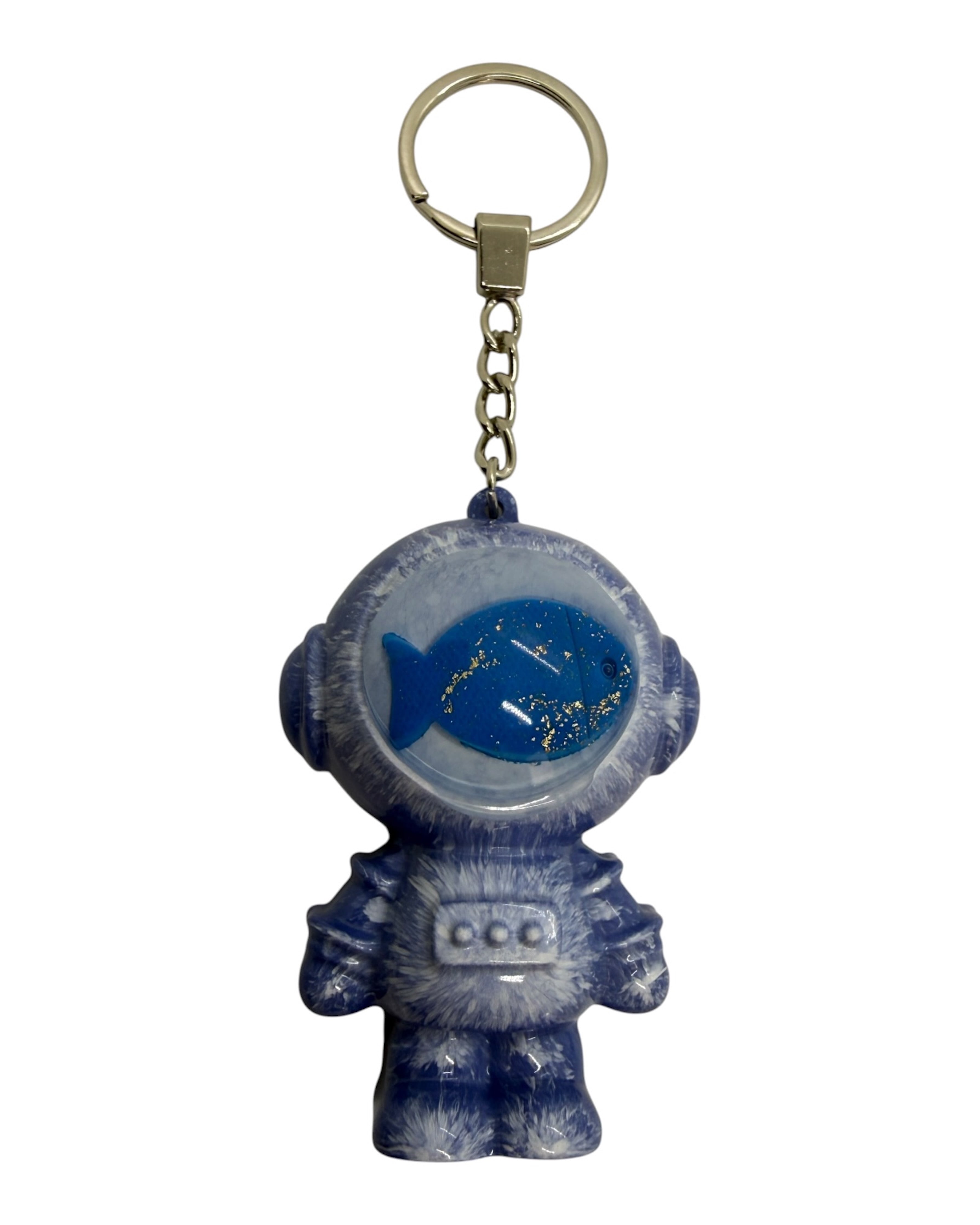 Astro Boy bleu et blanc fait main avec effet marbré glossy et poisson bleu scintillant.
