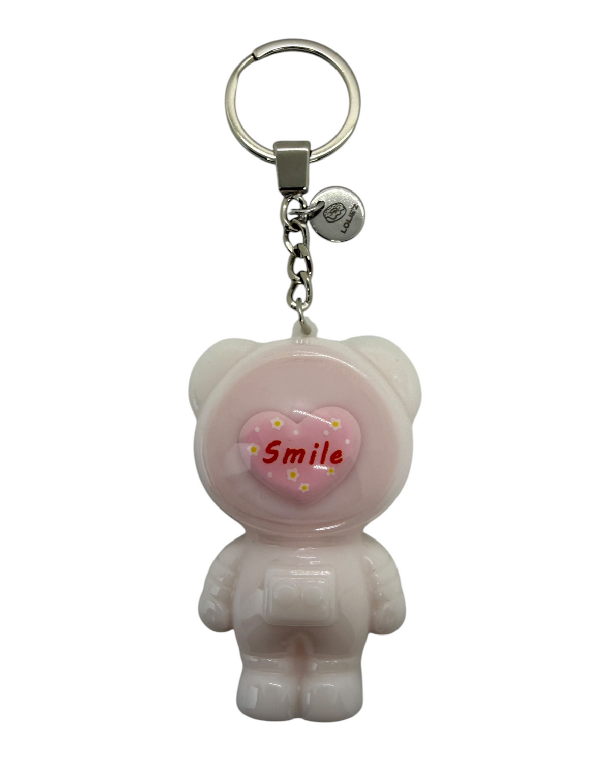 Porte-clés Izzy Smile de Lolie’z, Astro Bear souriant fabriqué à la main en résine époxy avec médaille logo gravée.