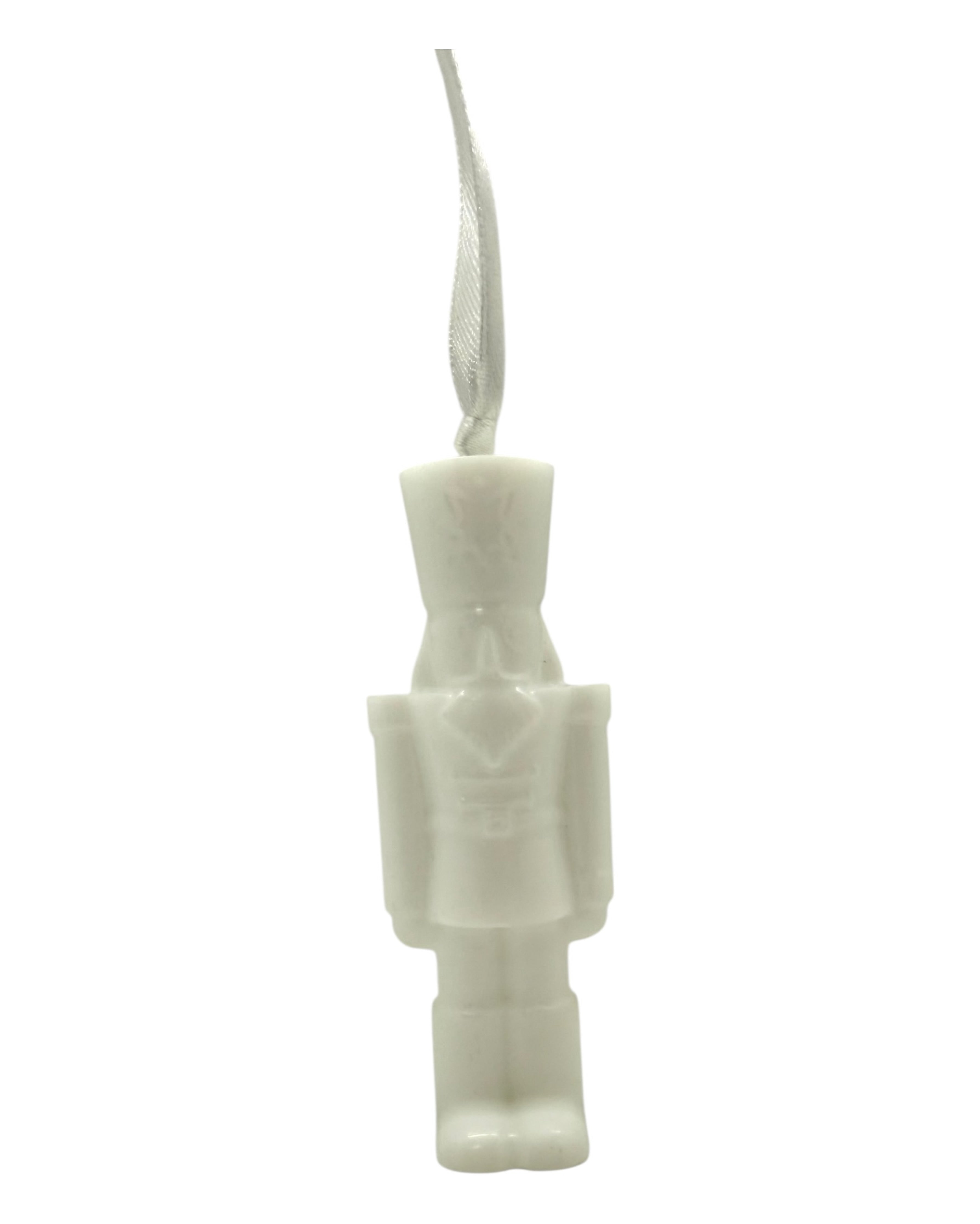 Phineas figurine casse noisette blanc en resine epoxy loliez, decoration suspendue elegante pour sapin de Noel
