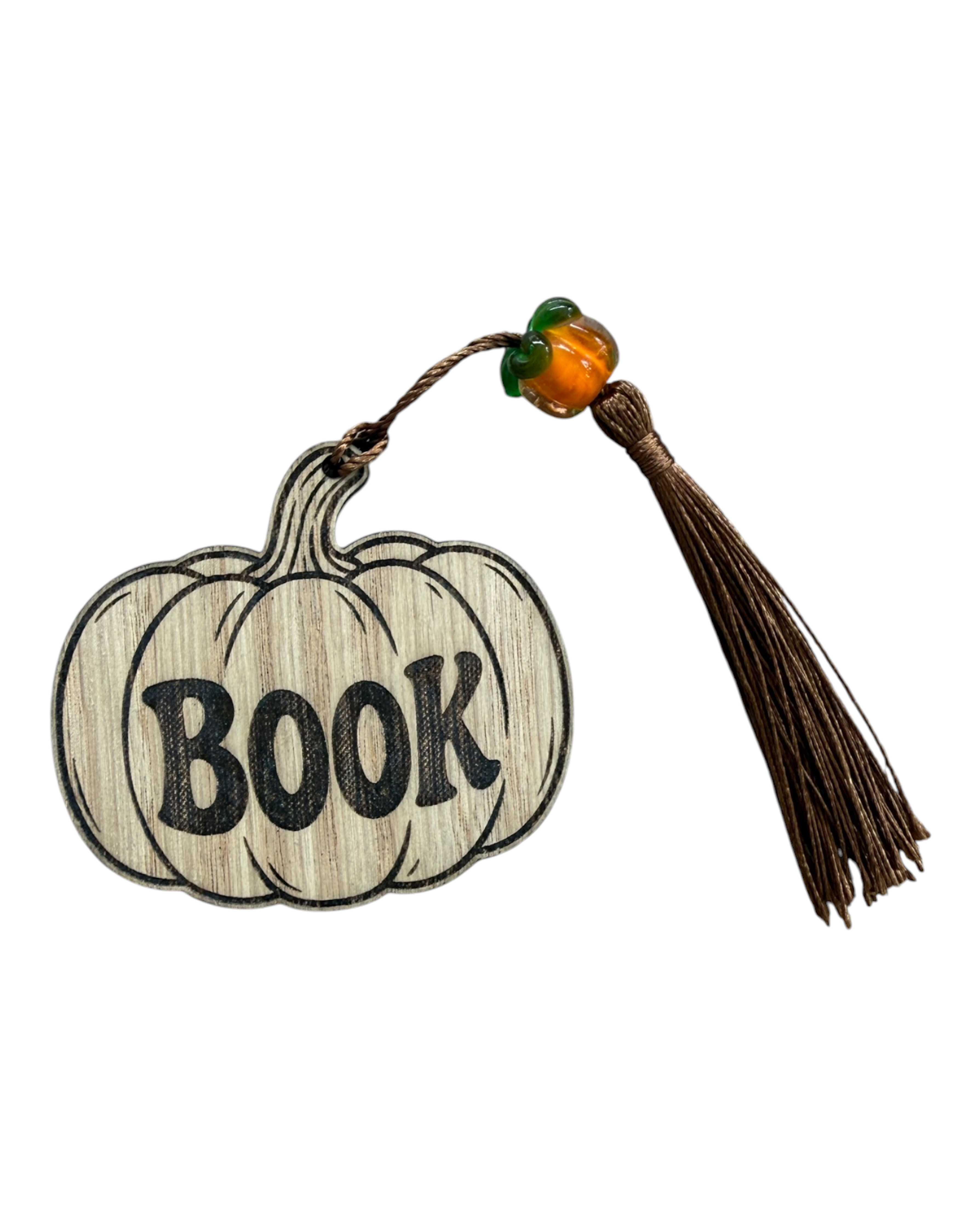 Marque-page en bois Pumpkin en forme de citrouille, découpé et gravé à la main avec cordon et perles.